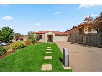 Contemporary Comfort with Effortless Single-Level Living