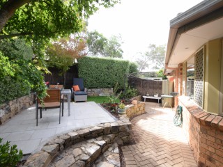 Beautiful 2 Bedroom Townhouse!