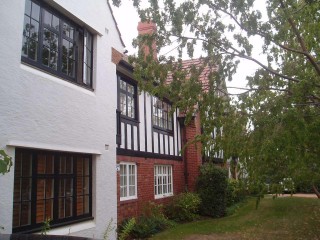 Timeless Charm in Iconic Barton Court