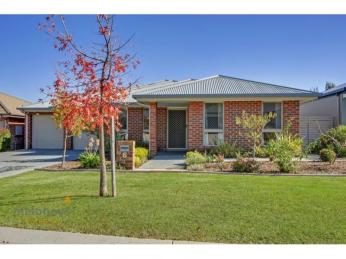 Perfect Family Home! In As New Condition