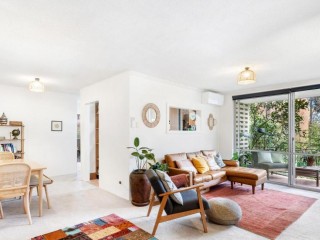 Fully Furnished Two Bedroom Apartment in Prime Location