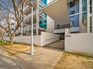 Magnificant Apartment Living at Viridian