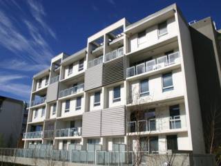 Enjoy the Cosmopolitan Lifestyle the Inner South has to offer!