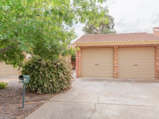 Two Bedroom Townhouse in Great Location