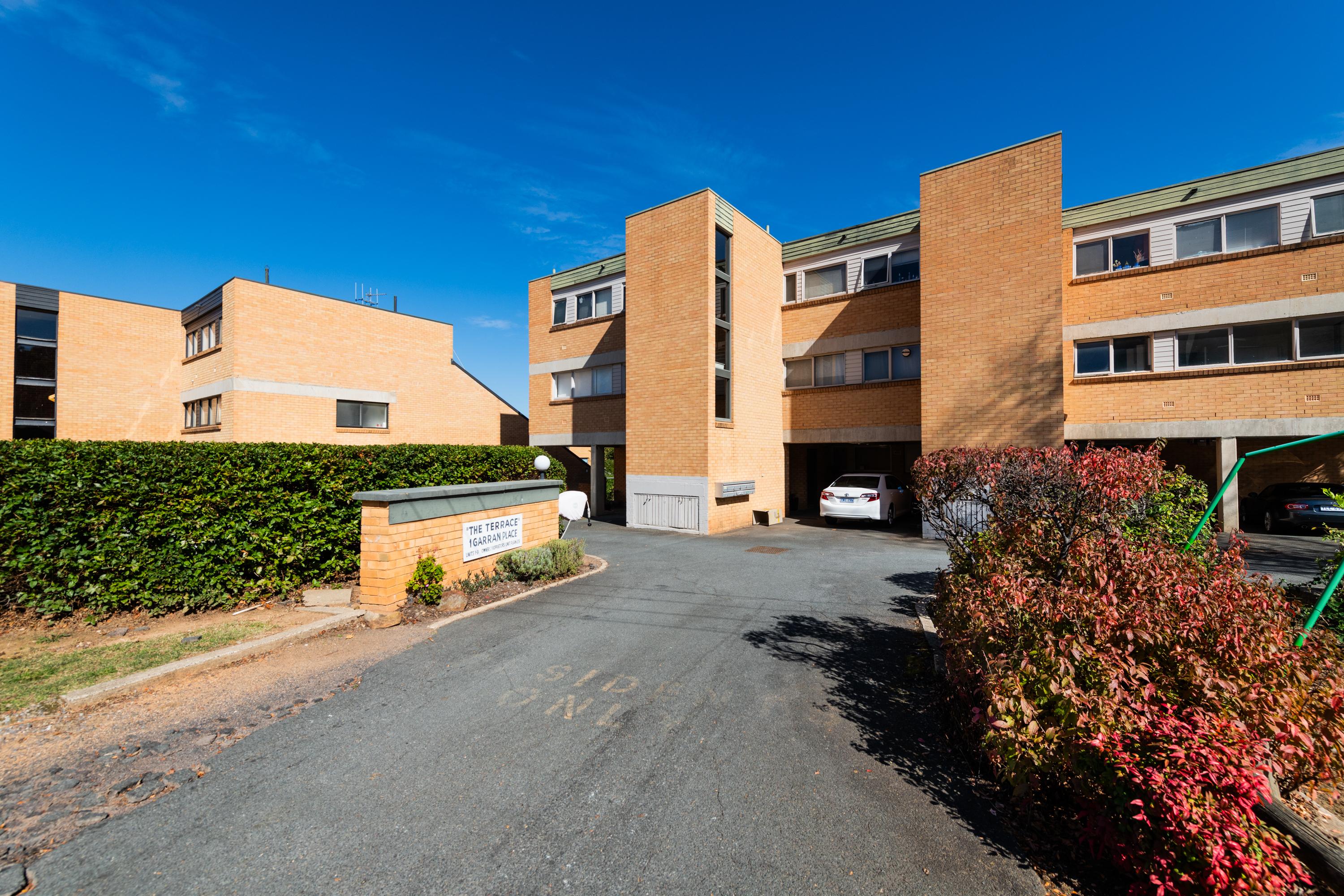 ID 4859 Property For Sale 1 / 1 Garran Place, Garran, Austra