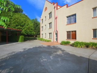 Fantastic Two Bedroom Ground Floor Unit