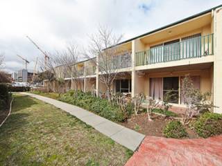 Walk to Woden or the Canberra Hospital