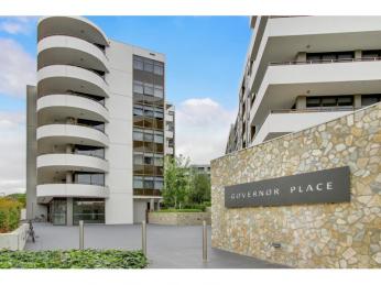 North facing- Governor Complex!