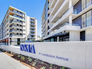 Stylish Living in the Heart of Campbell